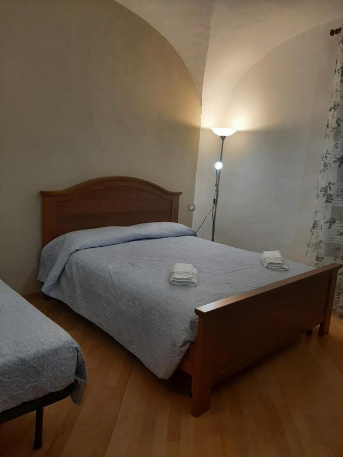 Alloggi Piazza Umberto Primo Pacentro 外观 照片