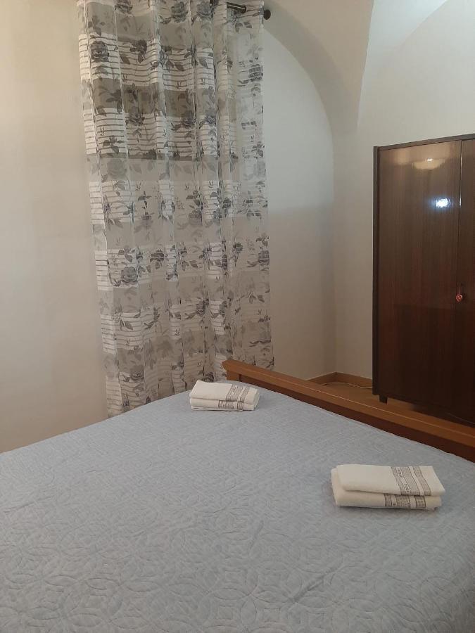 Alloggi Piazza Umberto Primo Pacentro 外观 照片